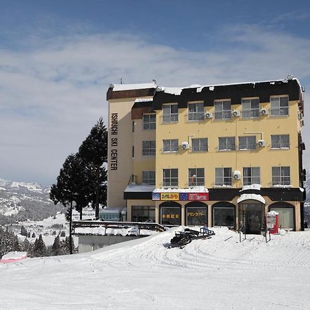 Ishiuchi Ski Center Minamiuonuma Esterno foto